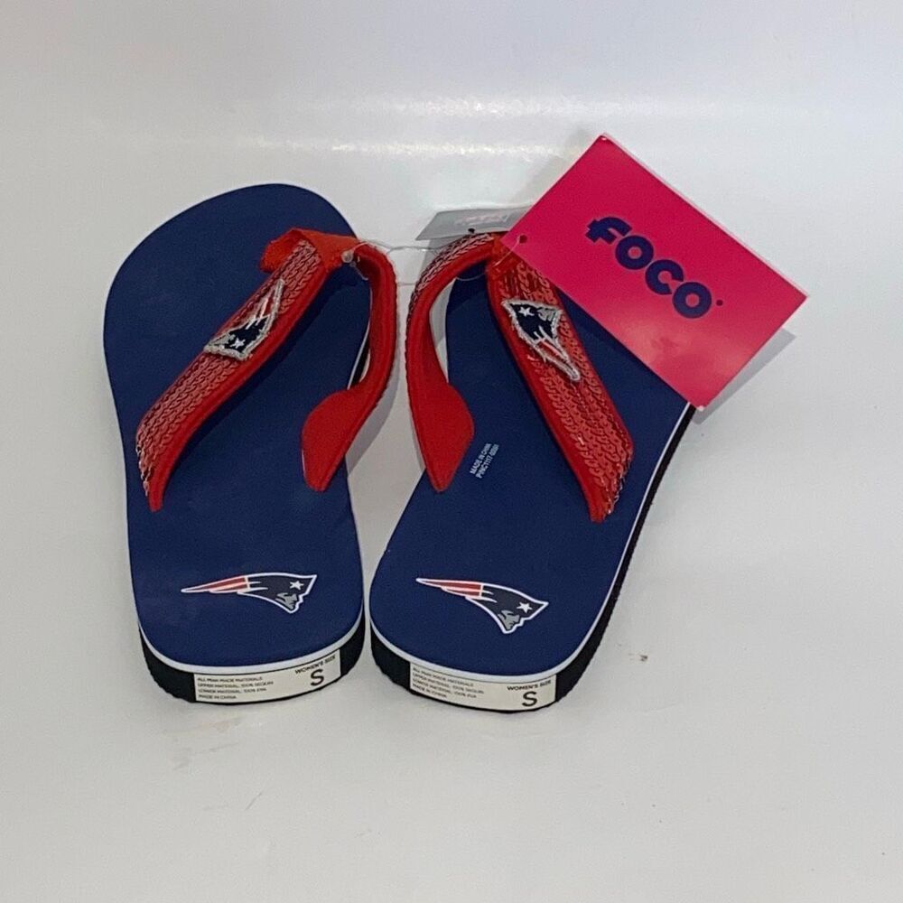 Foco Women's Blue New England Patriots NFL Sequin Flip Flops Sandals Small NWT